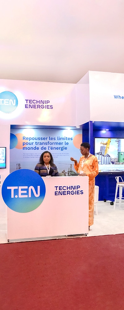 Conception du stand sur mesure de Tecnip energies au Sommet et Exposition du Bassin MSGBC